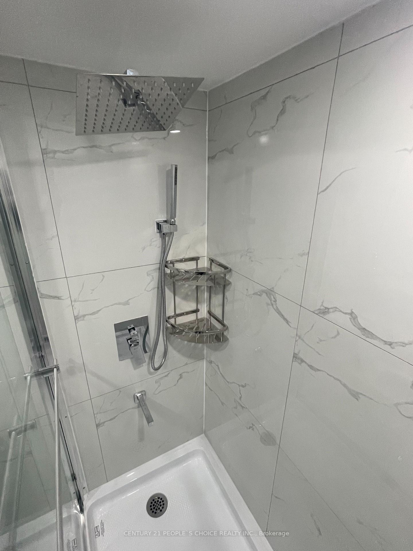 Photo 13 of Unit Bsmt, 358 Kingsbridge Garden Circle, Mississauga, Hurontario — HOMEH