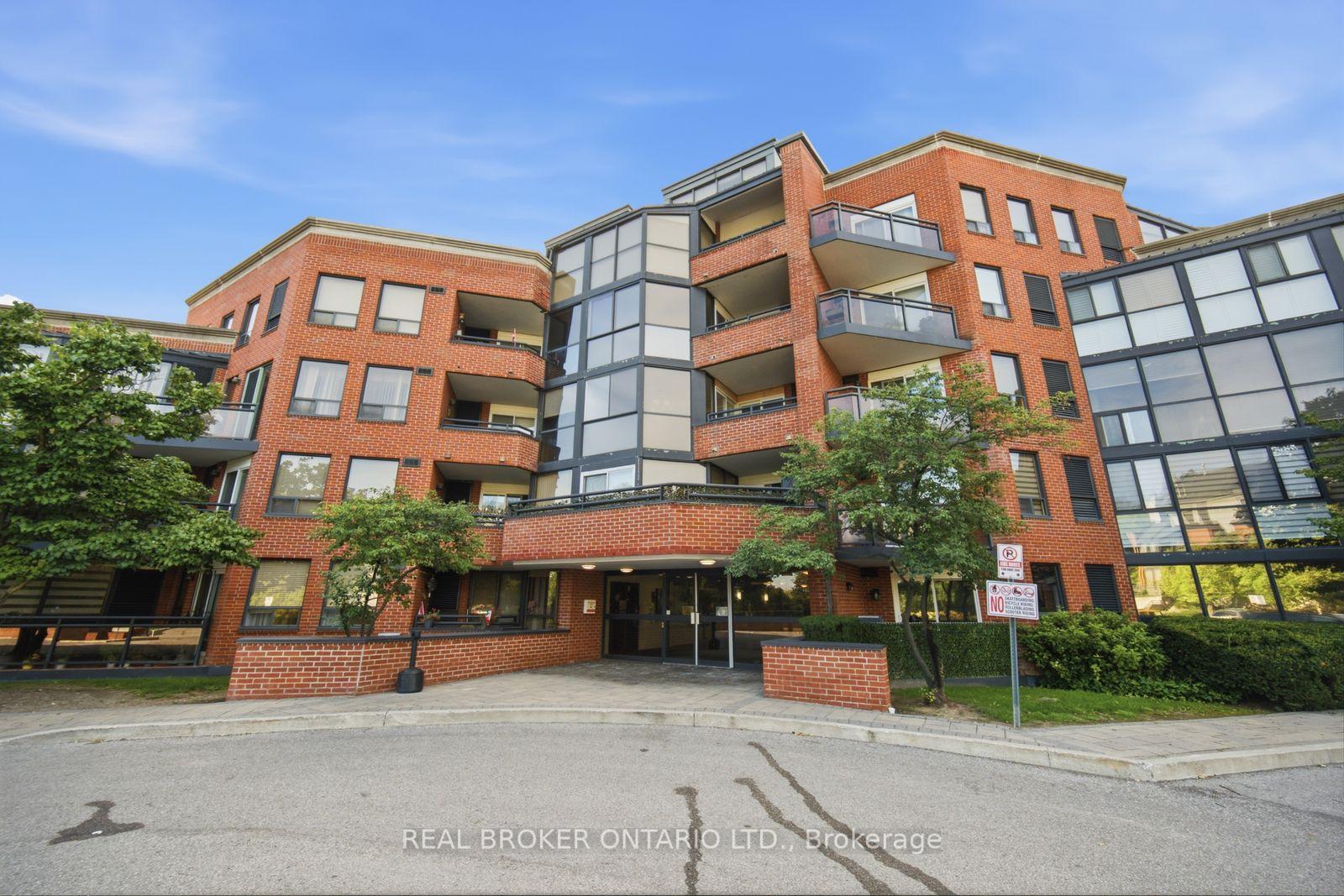 Photo 5 of Unit 220, 100 Arbors Lane, Vaughan, West Woodbridge — HOMEH