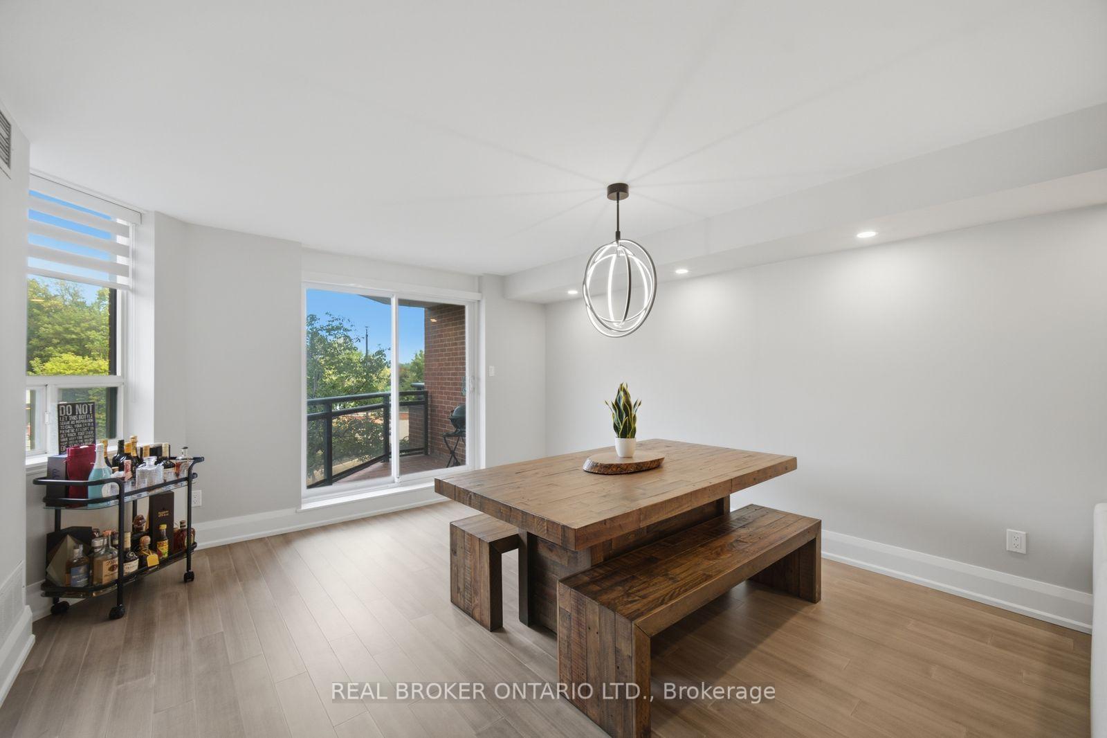 Photo 15 of Unit 220, 100 Arbors Lane, Vaughan, West Woodbridge — HOMEH