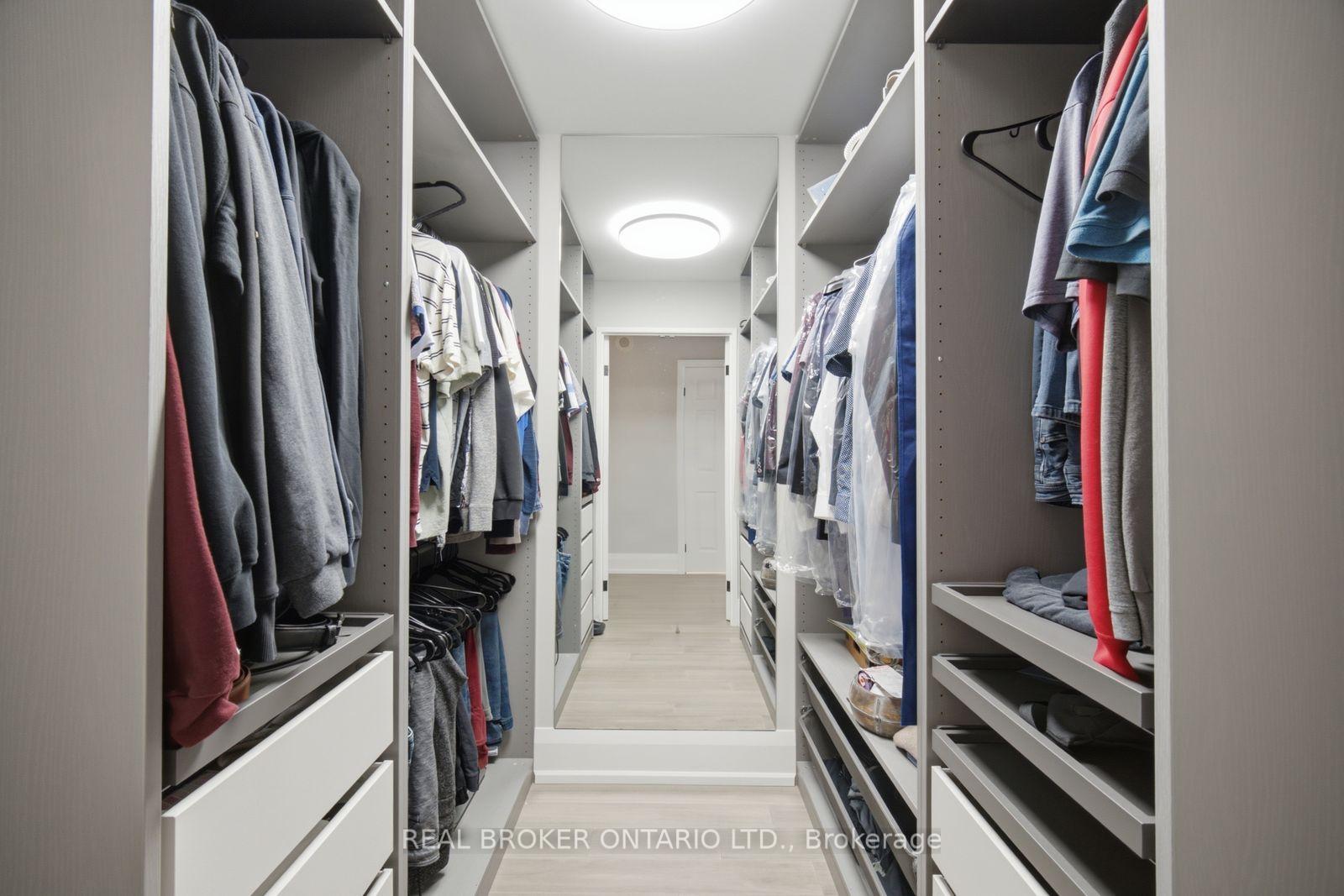 Photo 29 of Unit 220, 100 Arbors Lane, Vaughan, West Woodbridge — HOMEH
