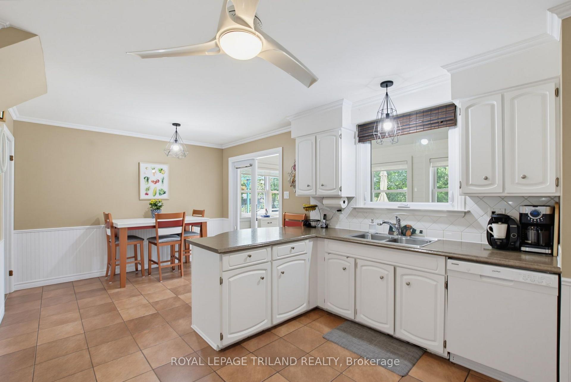 Photo 13 of 91 Leland Road, London, South M — HOMEH
