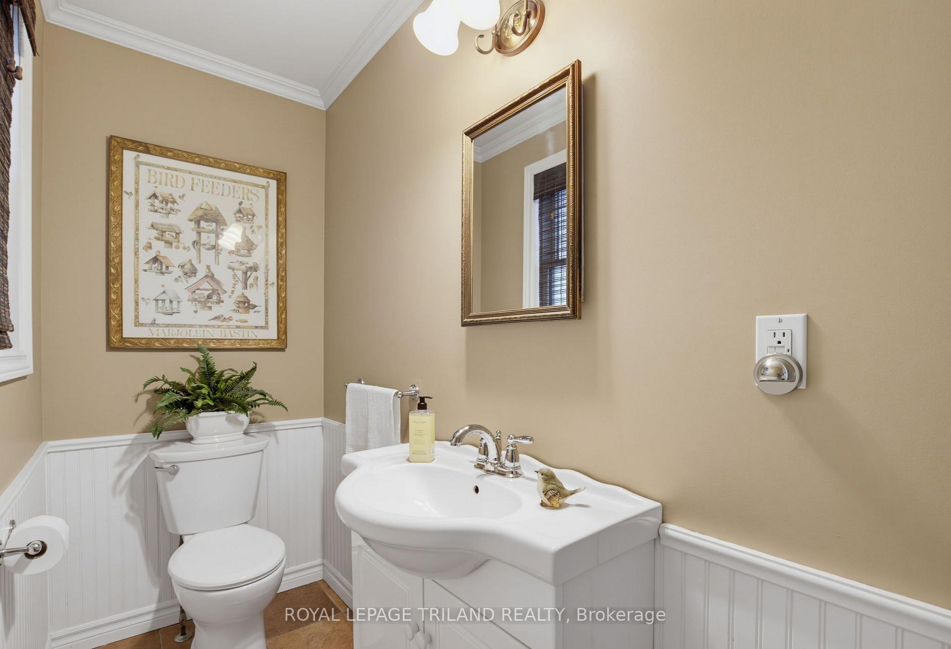 Photo 20 of 91 Leland Road, London, South M — HOMEH