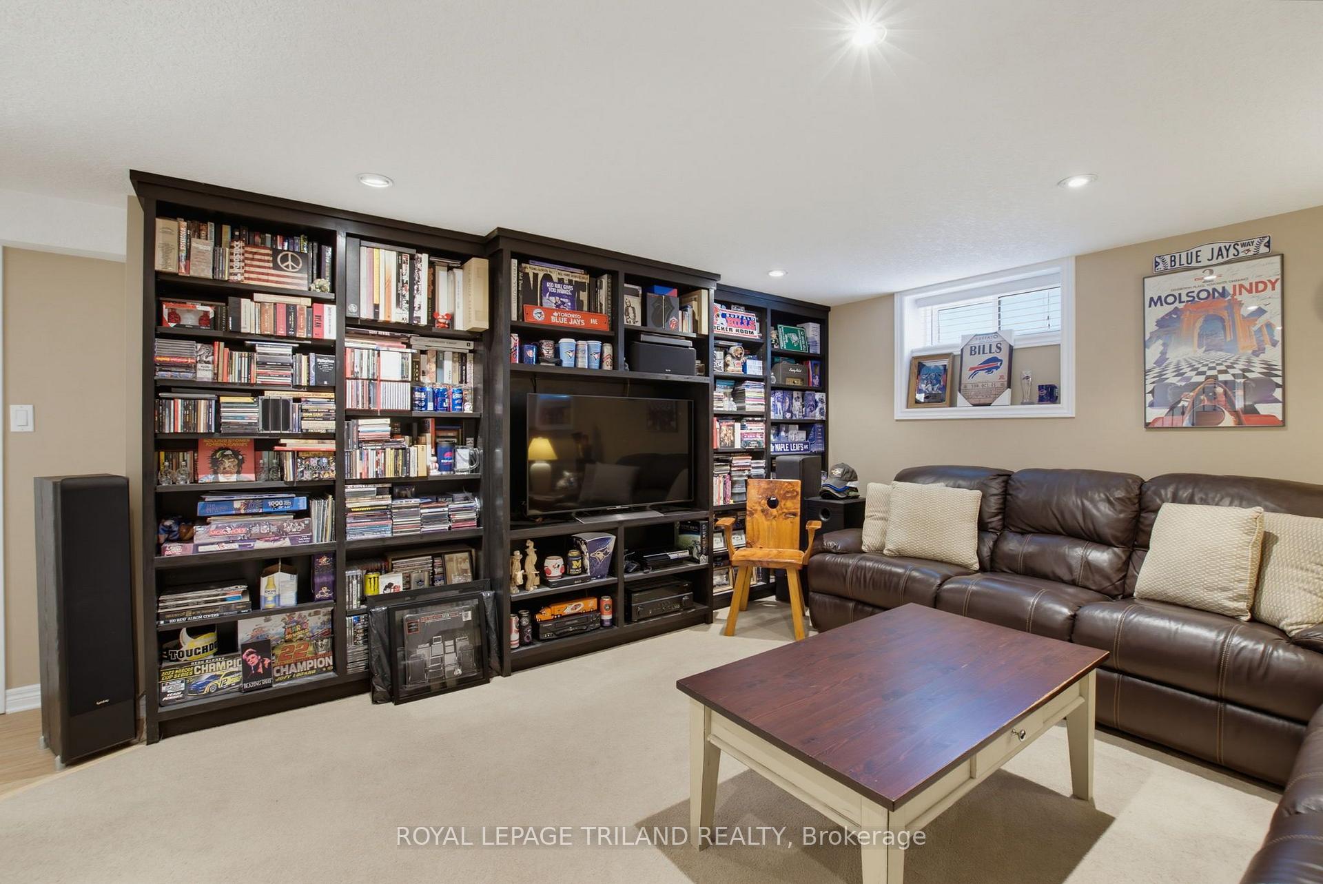 Photo 34 of 91 Leland Road, London, South M — HOMEH