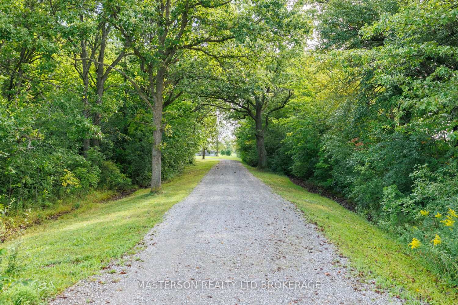 Photo 4 of 14064 King Road, Niagara Falls, Lyons Creek — HOMEH