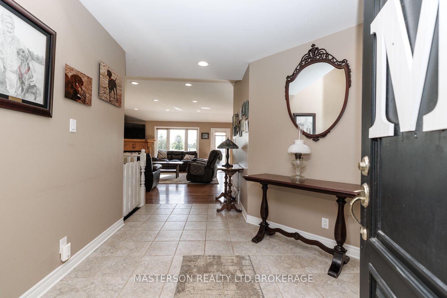 Photo 8 of 14064 King Road, Niagara Falls, Lyons Creek — HOMEH