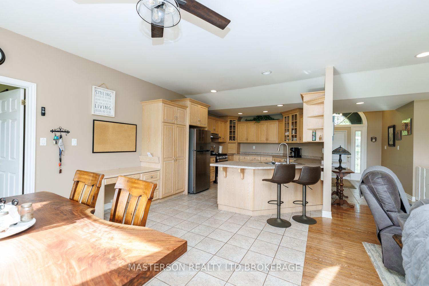 Photo 14 of 14064 King Road, Niagara Falls, Lyons Creek — HOMEH