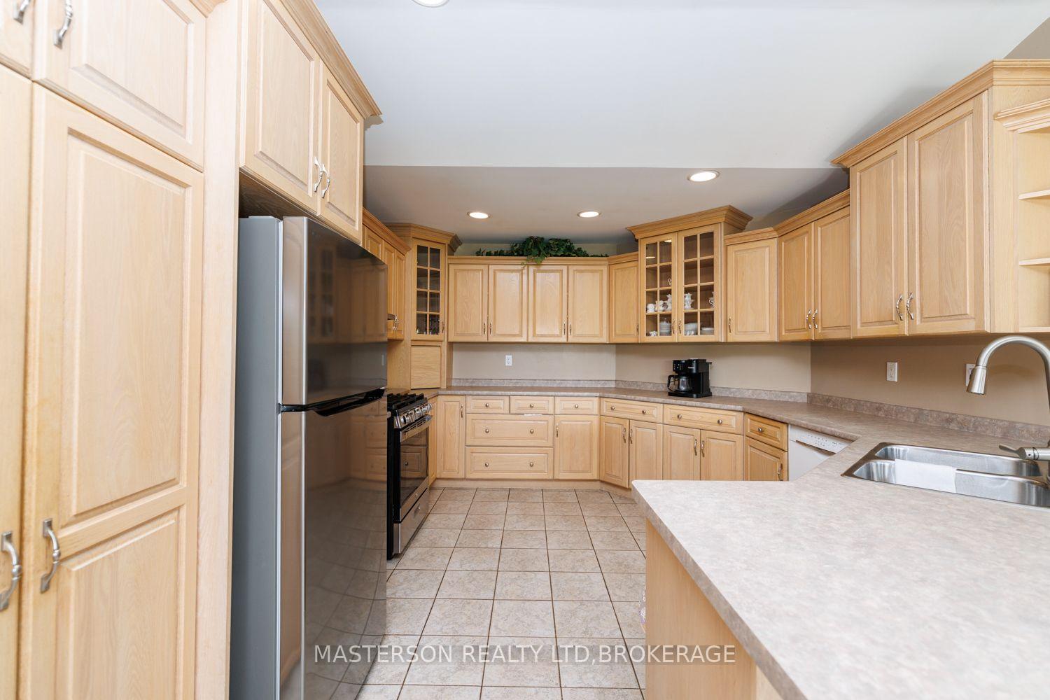 Photo 15 of 14064 King Road, Niagara Falls, Lyons Creek — HOMEH