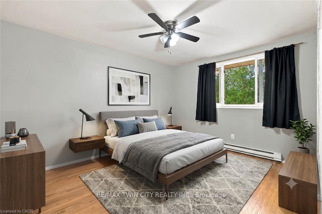 Photo 11 of 18 Ralgreen Crescent, Kitchener, Victoria Hills — HOMEH
