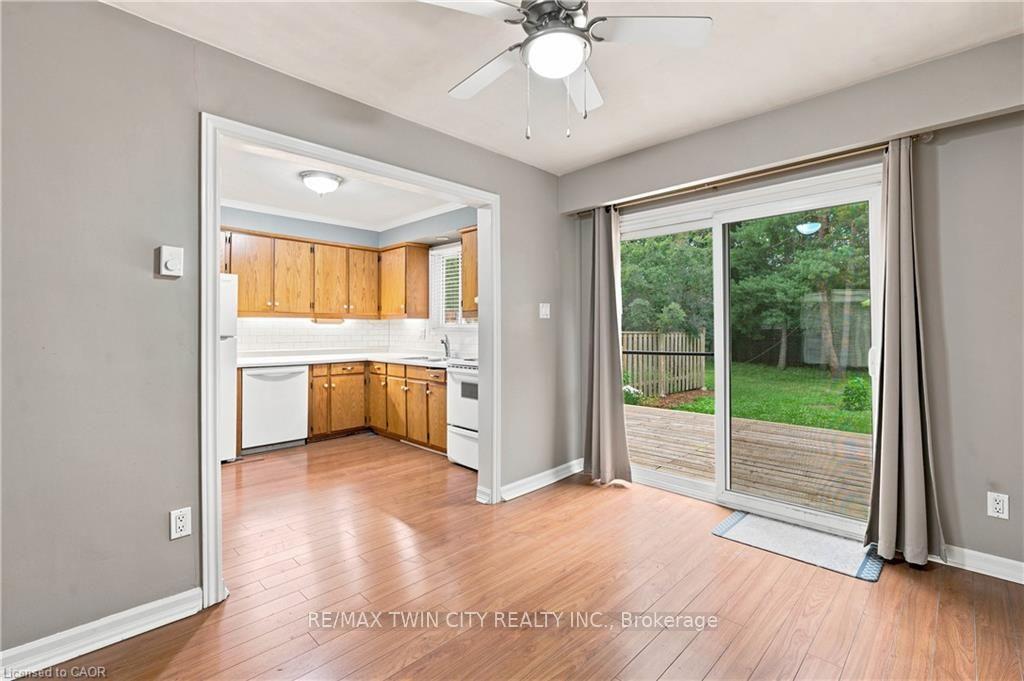 Photo 17 of 18 Ralgreen Crescent, Kitchener, Victoria Hills — HOMEH
