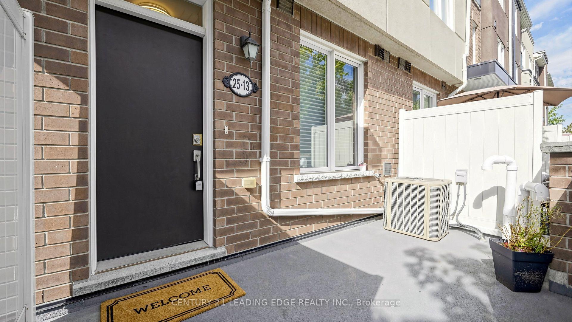 Photo 3 of Unit 13, 25 Heron Park Place, Scarborough, West Hill — HOMEH