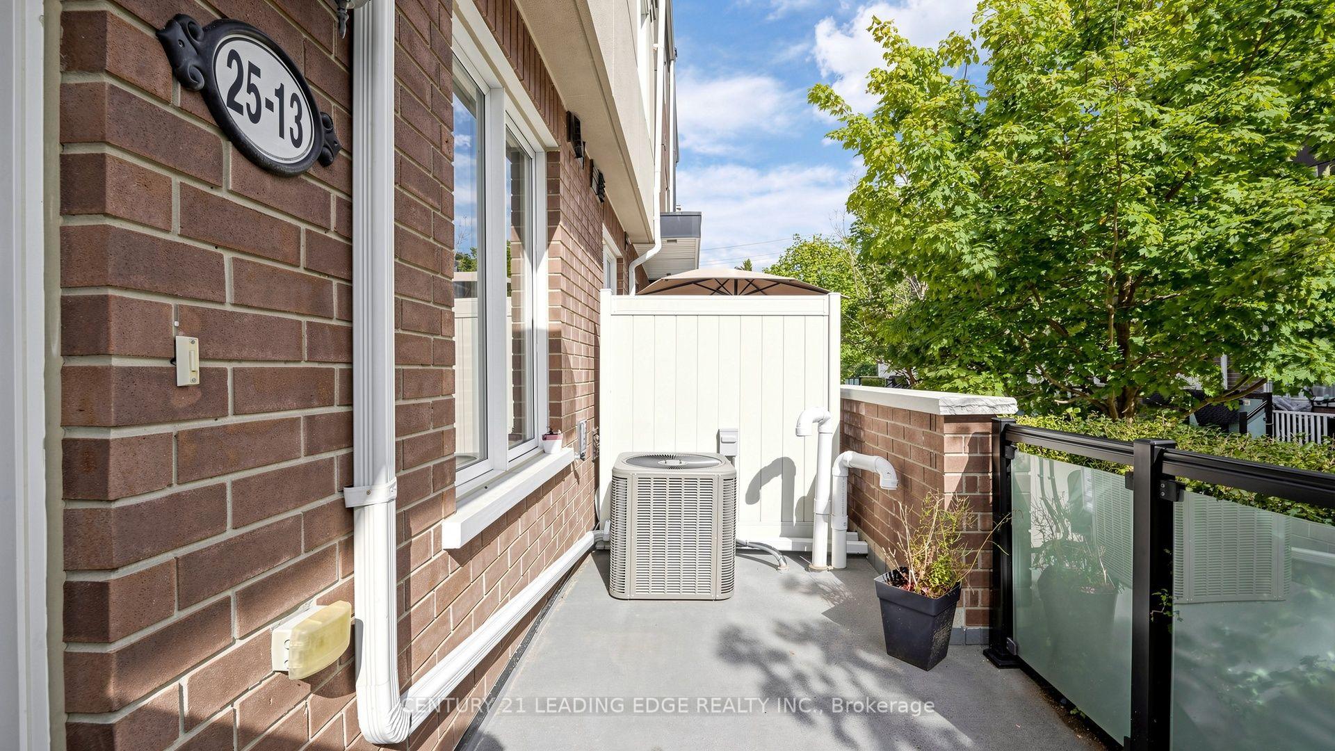 Photo 4 of Unit 13, 25 Heron Park Place, Scarborough, West Hill — HOMEH
