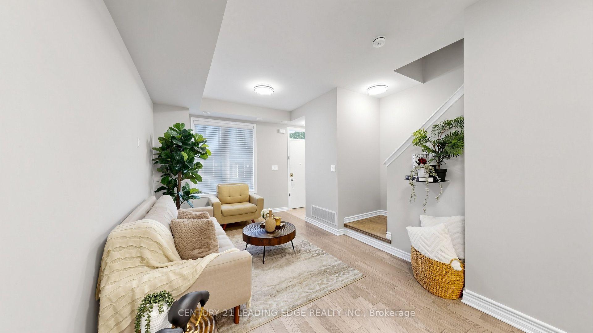 Photo 7 of Unit 13, 25 Heron Park Place, Scarborough, West Hill — HOMEH