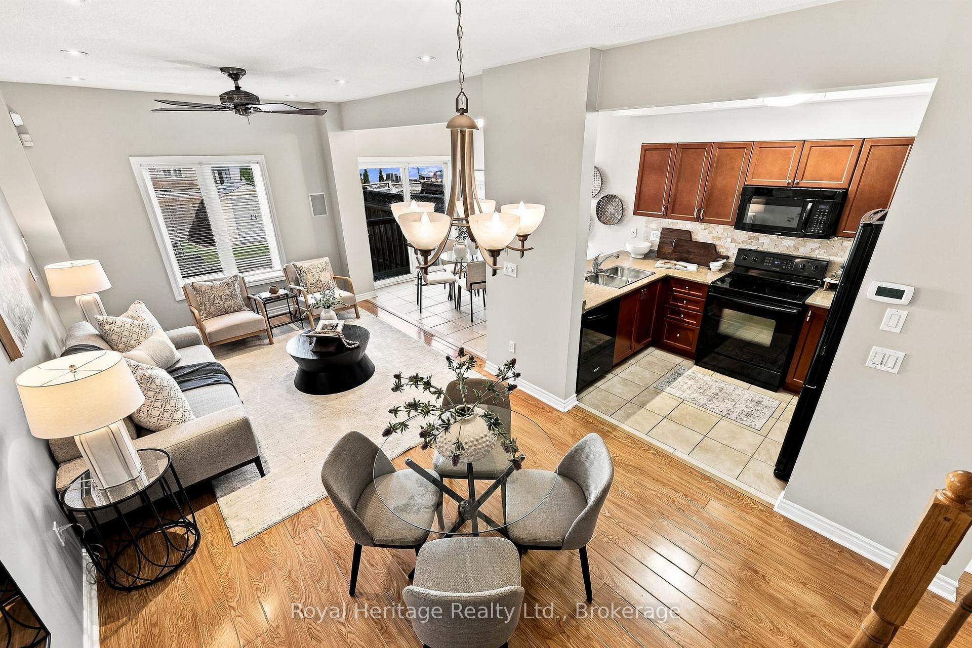Photo 11 of 20 Bagnell Crescent, Clarington, Bowmanville — HOMEH