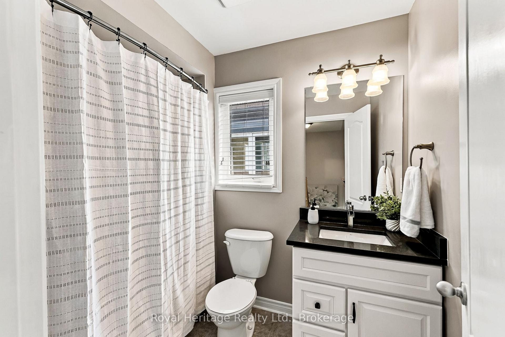 Photo 31 of 20 Bagnell Crescent, Clarington, Bowmanville — HOMEH