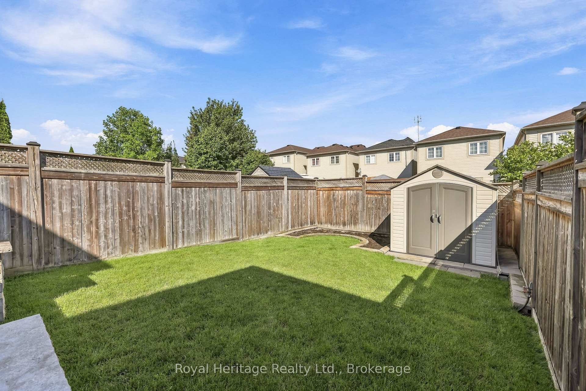 Photo 41 of 20 Bagnell Crescent, Clarington, Bowmanville — HOMEH