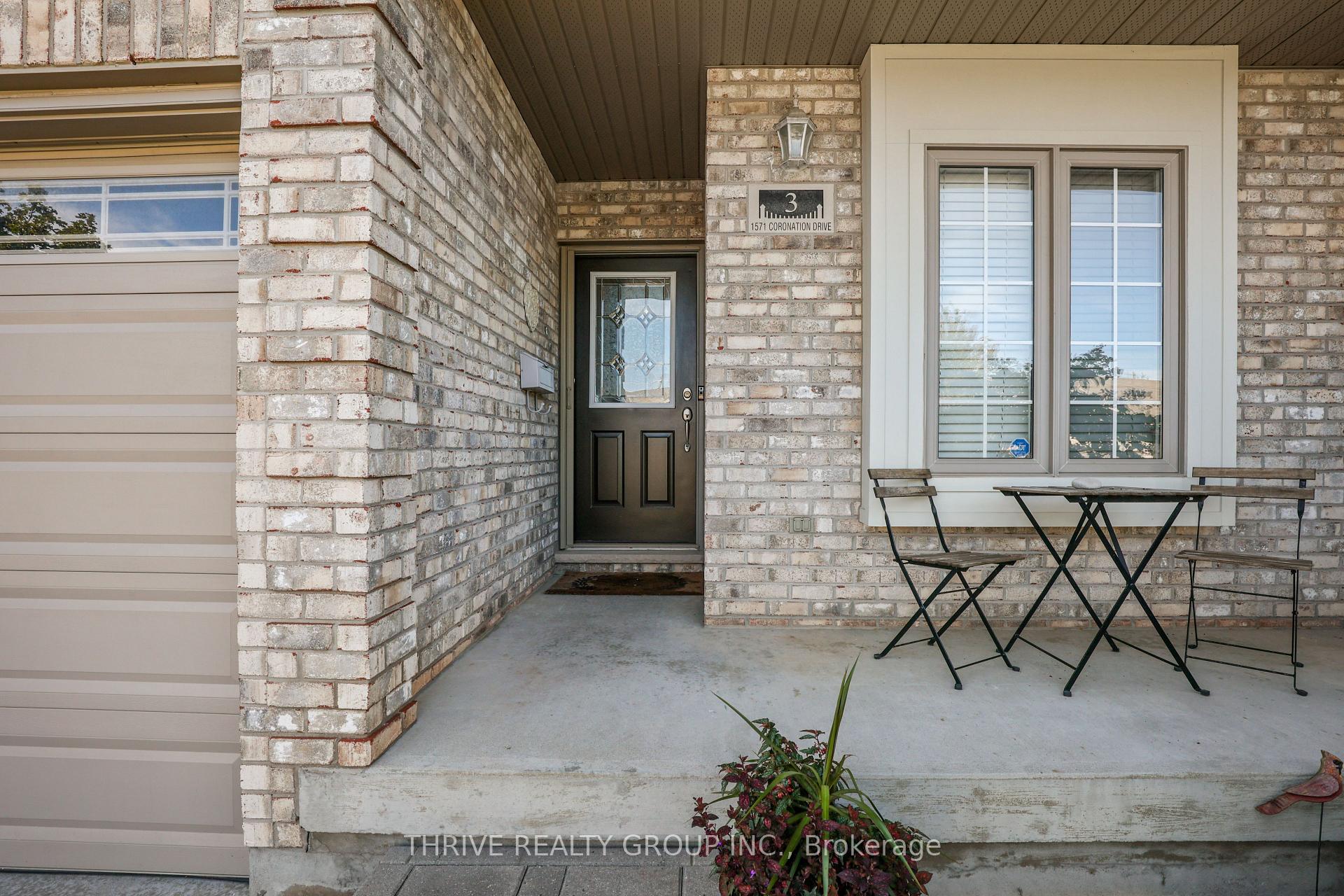 Photo 4 of Unit 3, 1571 Coronation Drive, London, North I — HOMEH