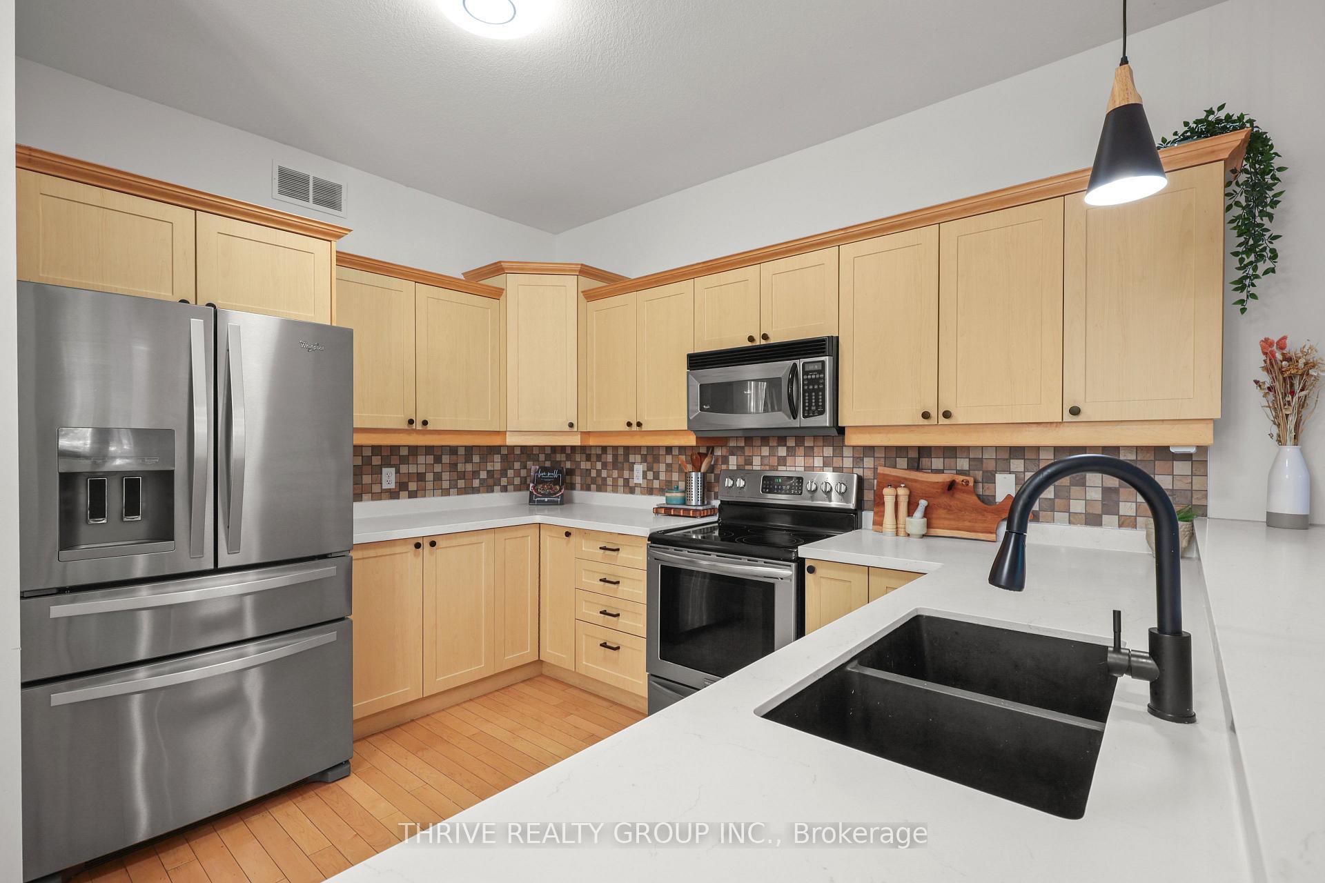 Photo 11 of Unit 3, 1571 Coronation Drive, London, North I — HOMEH