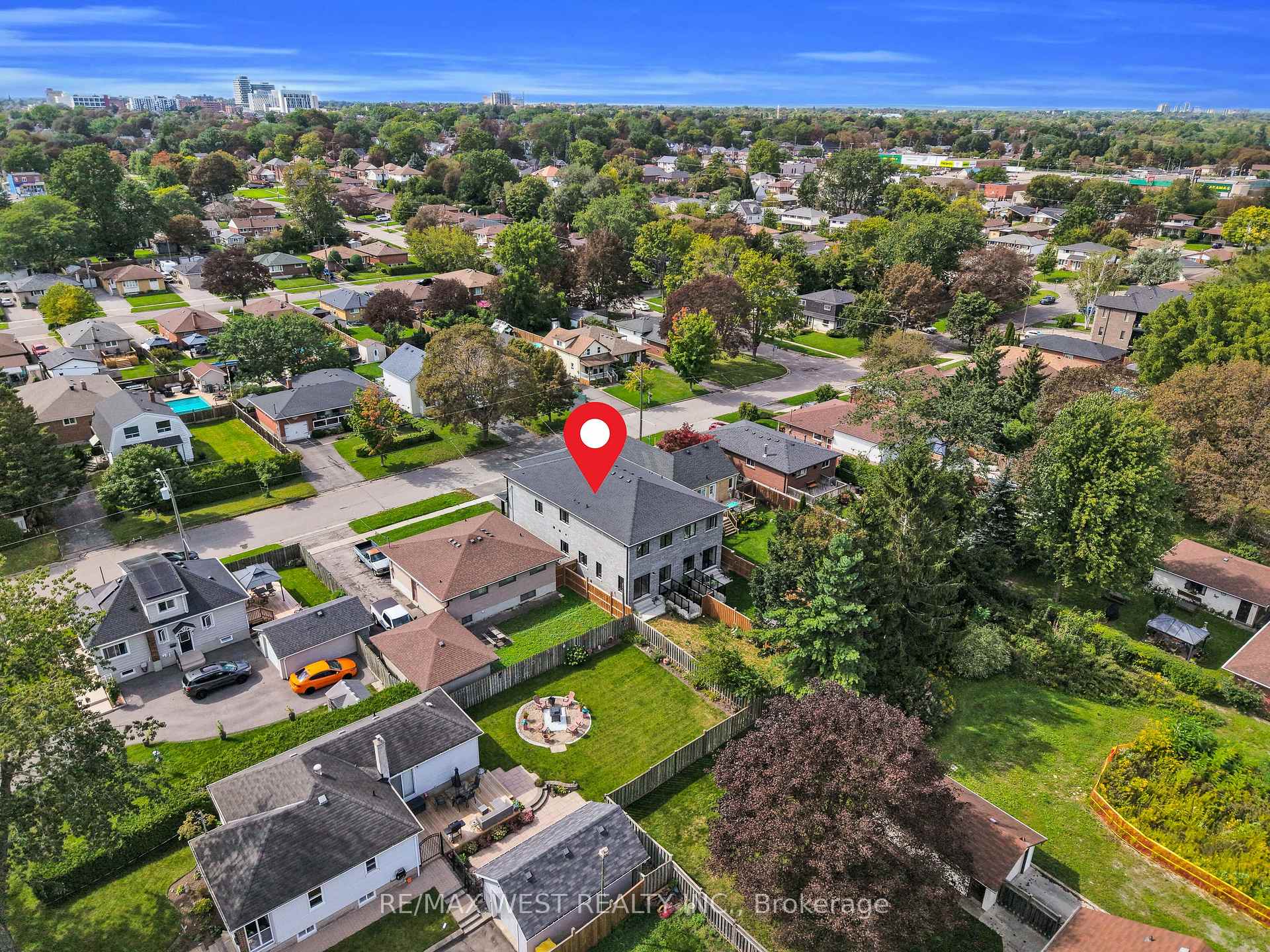 Photo 46 of 131 Guelph Street, Oshawa, Donevan — HOMEH