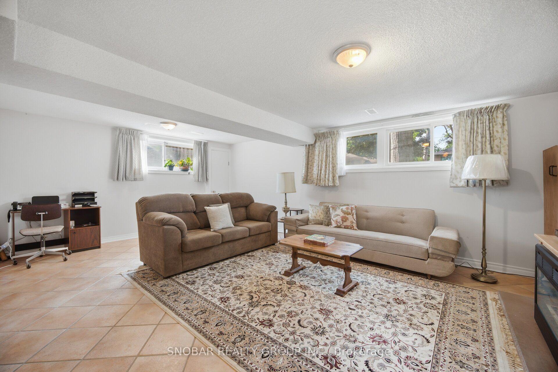 Photo 28 of 1408 Ballyclare Drive, Mississauga, Erindale — HOMEH