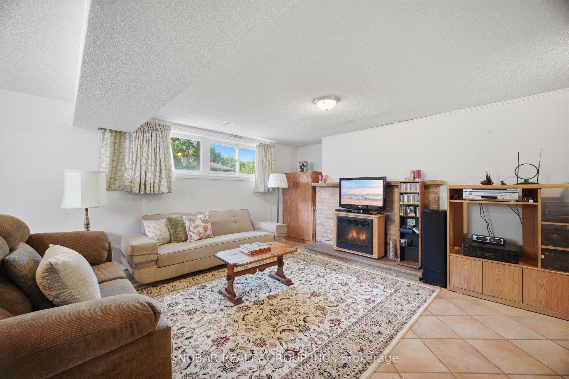Photo 29 of 1408 Ballyclare Drive, Mississauga, Erindale — HOMEH