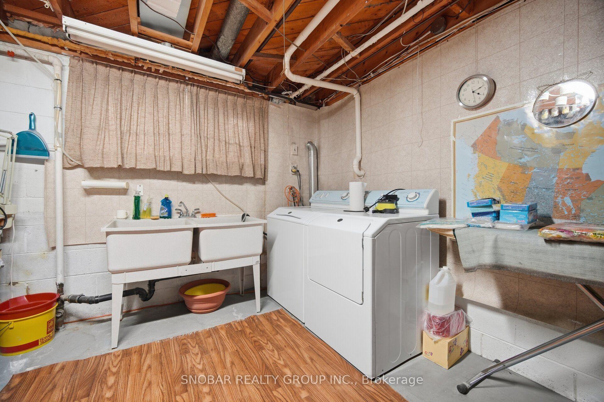Photo 35 of 1408 Ballyclare Drive, Mississauga, Erindale — HOMEH