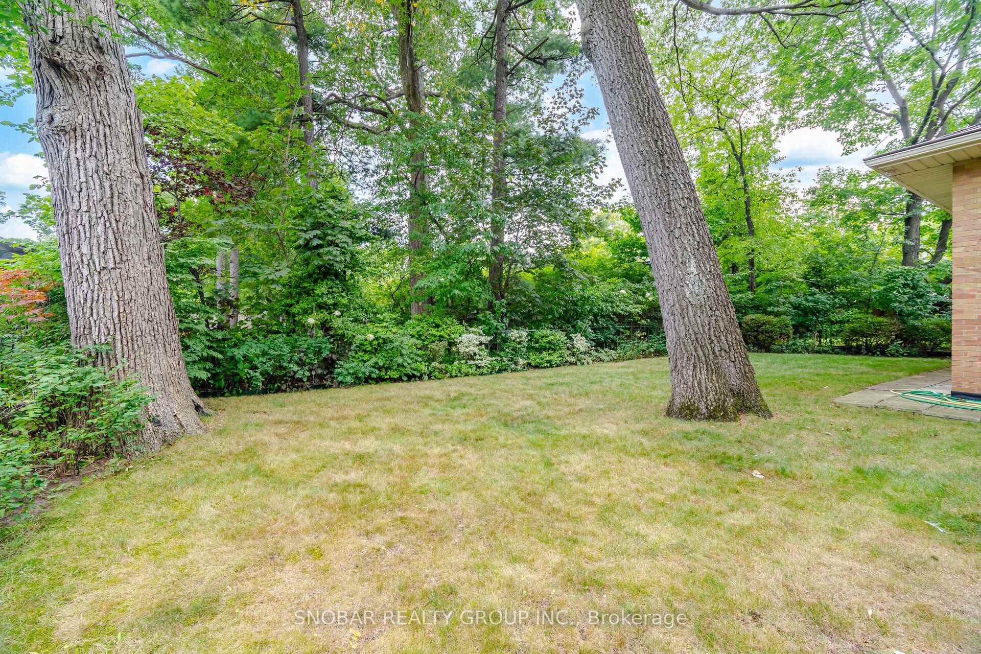 Photo 39 of 1408 Ballyclare Drive, Mississauga, Erindale — HOMEH
