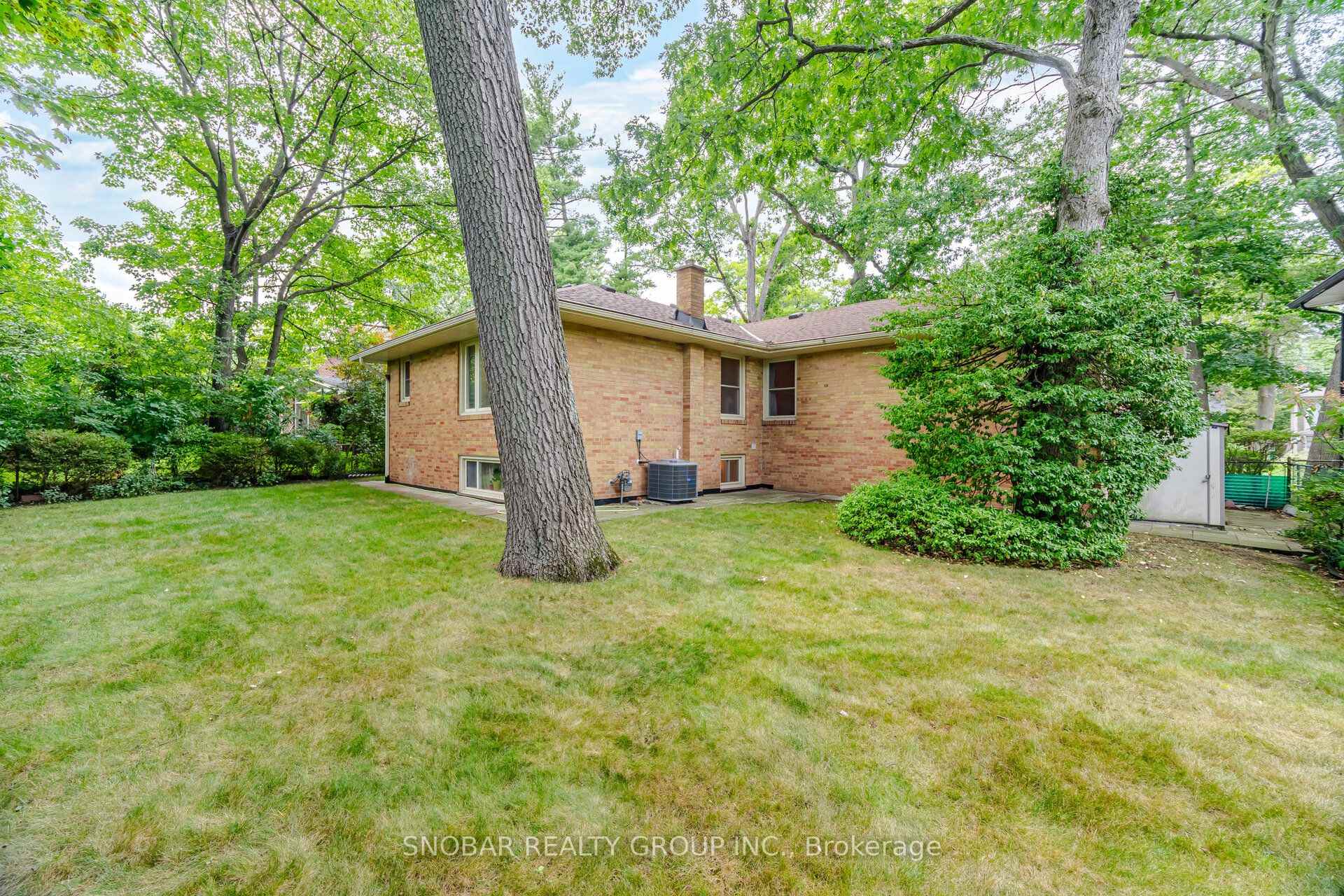 Photo 40 of 1408 Ballyclare Drive, Mississauga, Erindale — HOMEH