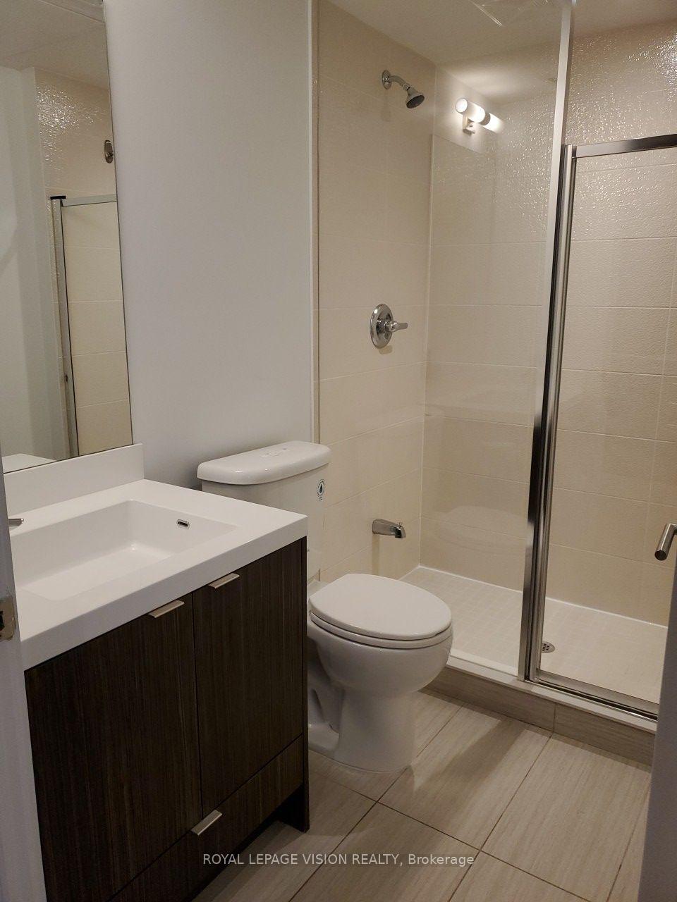 Photo 10 of Unit 1410, 10 York Street, Toronto, Waterfront Communities — HOMEH