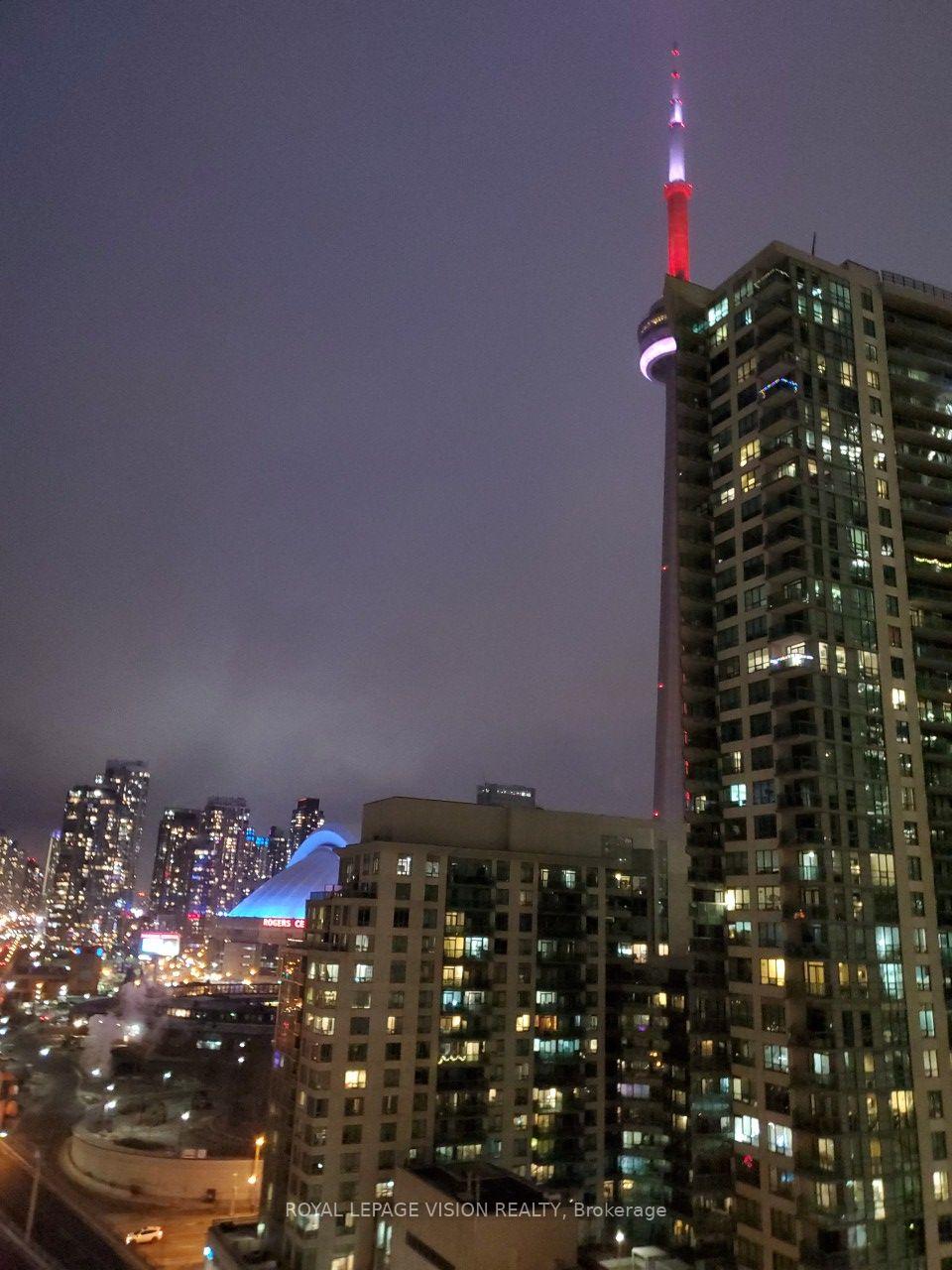 Photo 11 of Unit 1410, 10 York Street, Toronto, Waterfront Communities — HOMEH