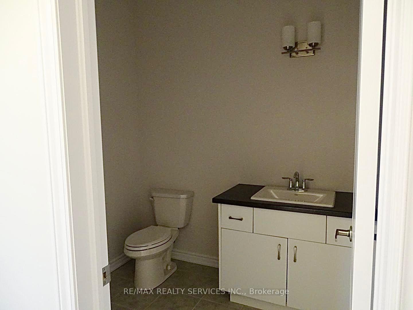 Photo 7 of 204 Bethune Avenue, Welland, Lincoln/Crowland — HOMEH