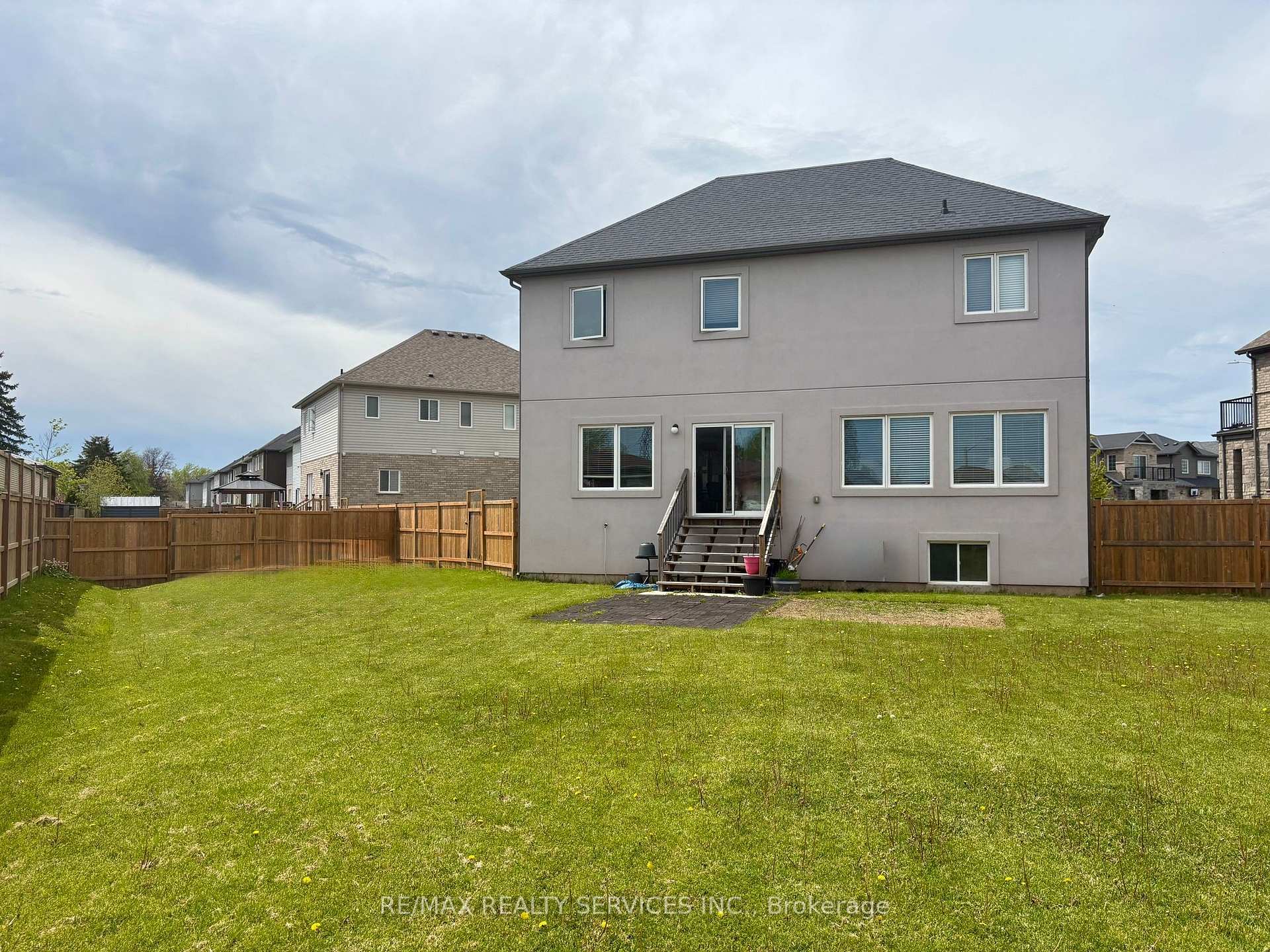 Photo 20 of 204 Bethune Avenue, Welland, Lincoln/Crowland — HOMEH