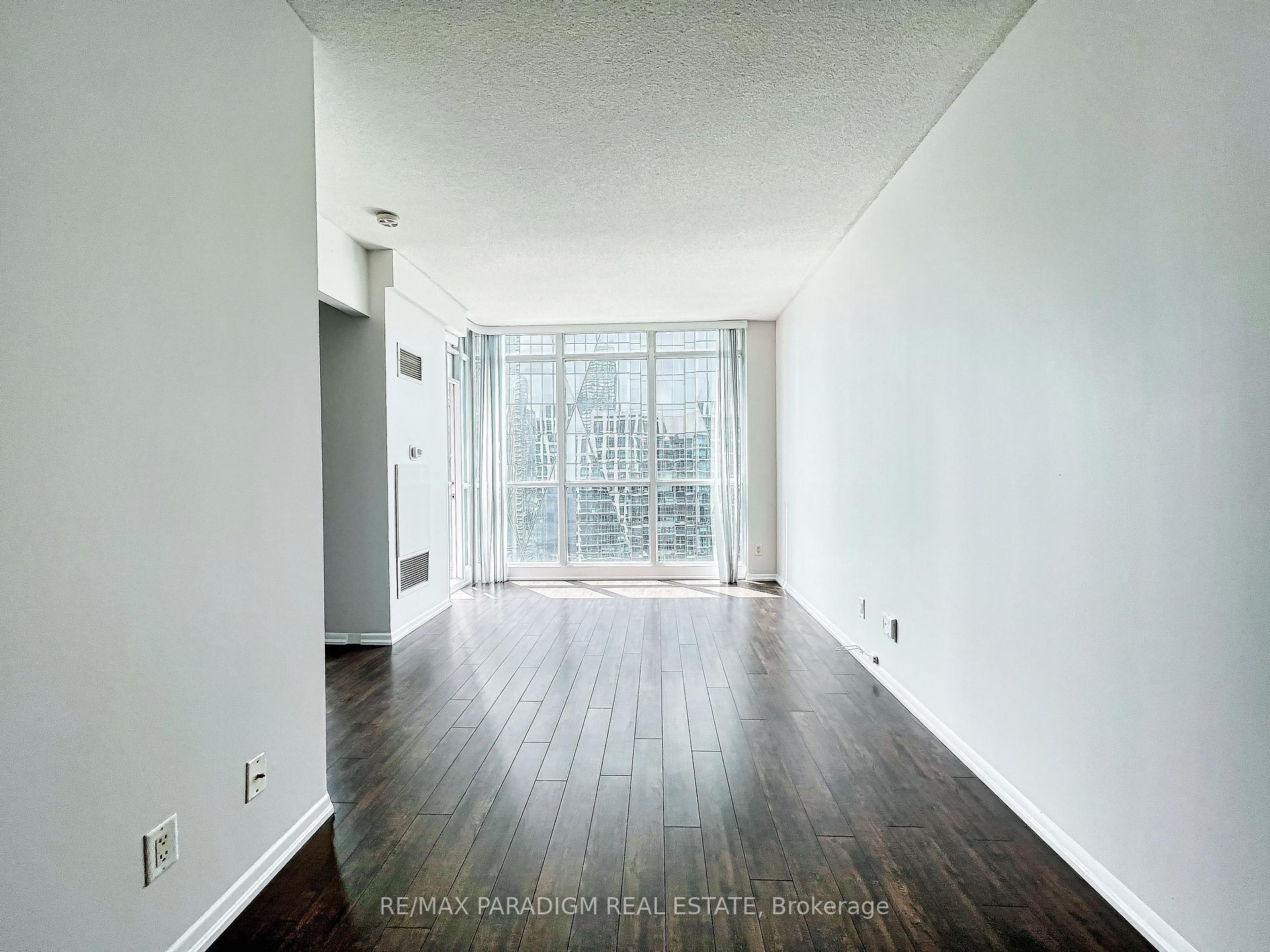 Photo 12 of Unit 3713, 18 Yonge Street, Toronto, Waterfront Communities — HOMEH
