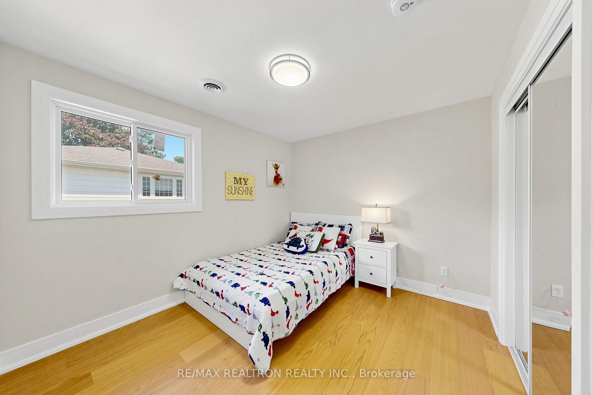 Photo 28 of 75 Pringle Avenue, Markham, Markham Village — HOMEH