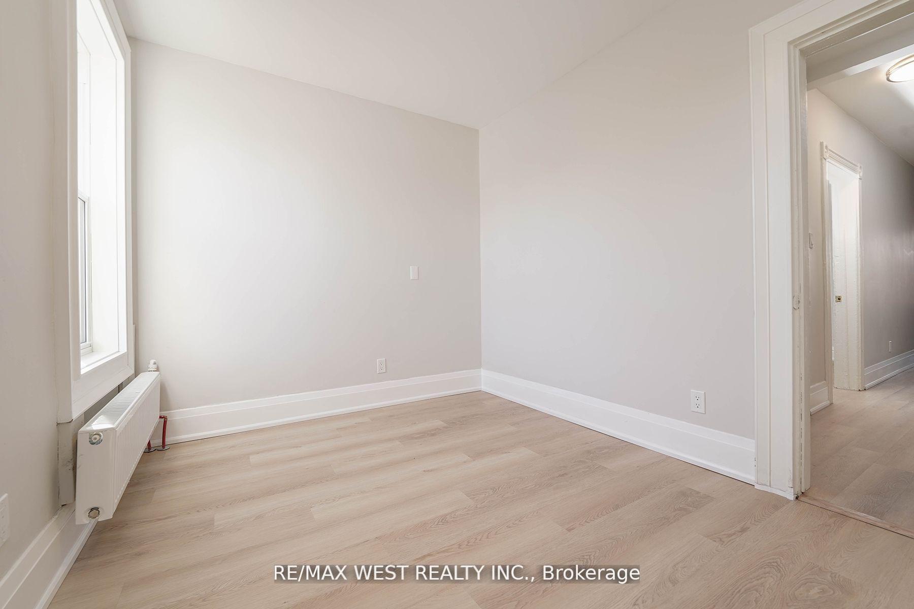 Photo 24 of 115 Edwin Avenue, Toronto, Dovercourt-Wallace Emerson-Junction — HOMEH