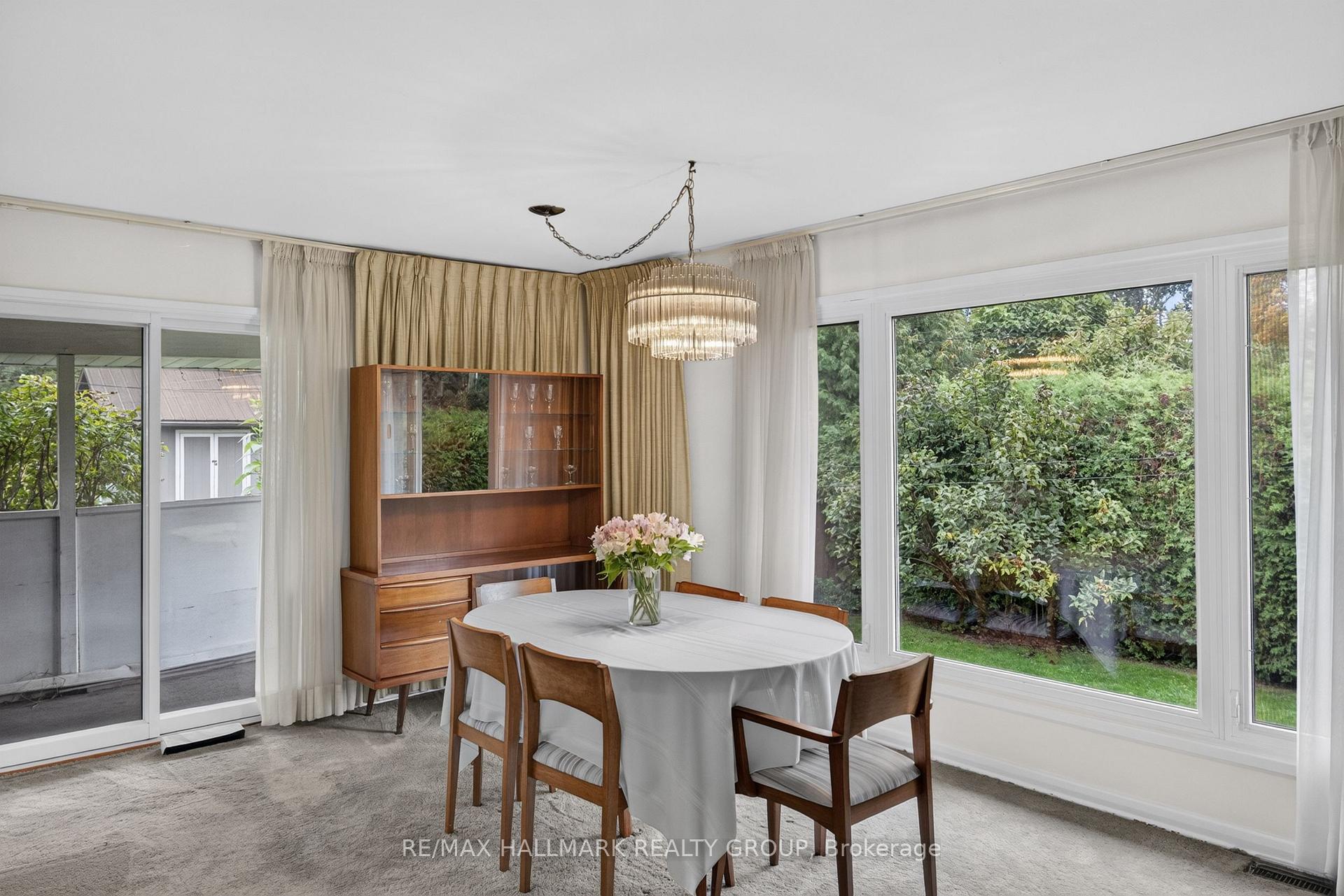 Photo 14 of 936 Parkhurst Boulevard, Ottawa, McKellar Heights/Glabar Park — HOMEH