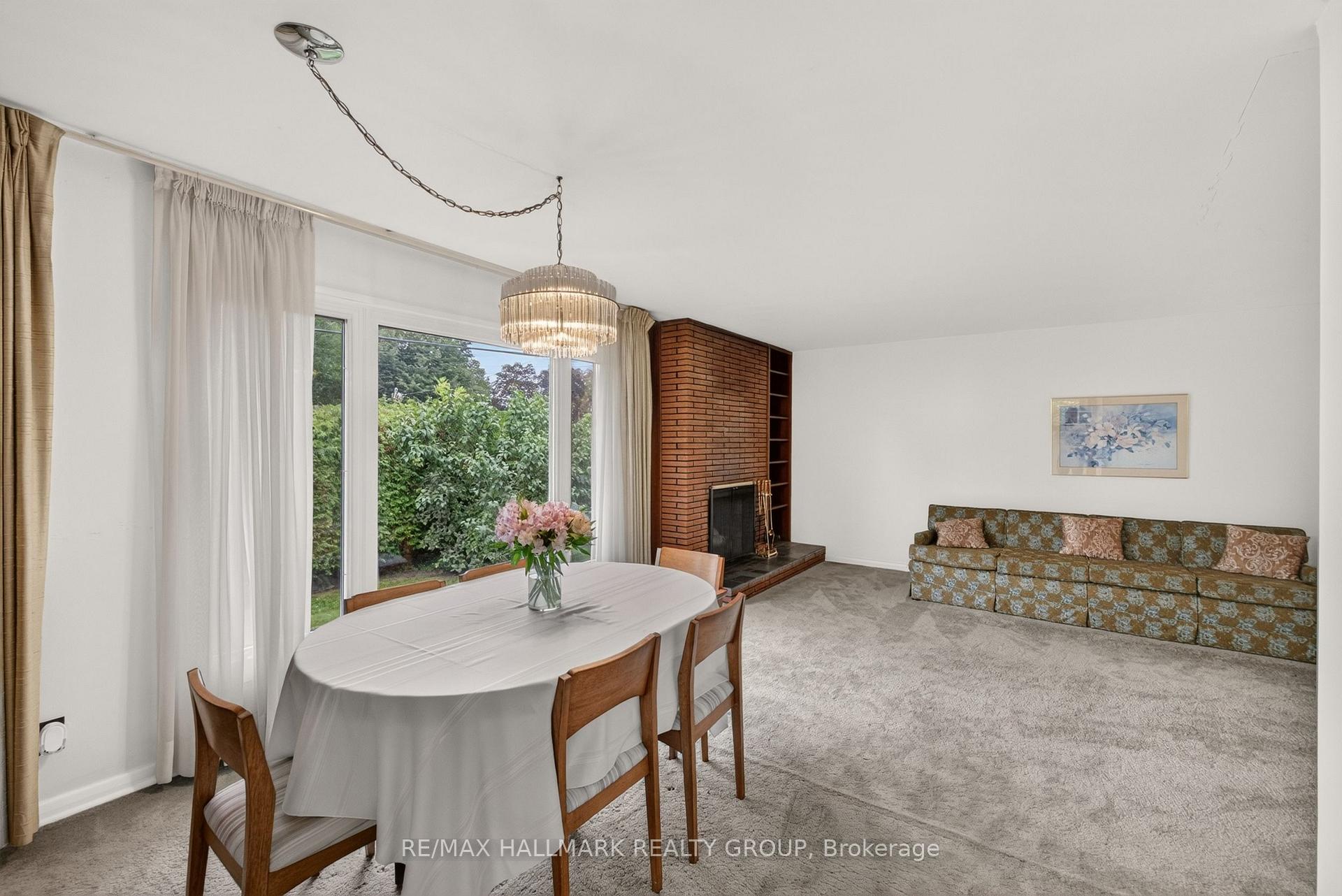 Photo 16 of 936 Parkhurst Boulevard, Ottawa, McKellar Heights/Glabar Park — HOMEH