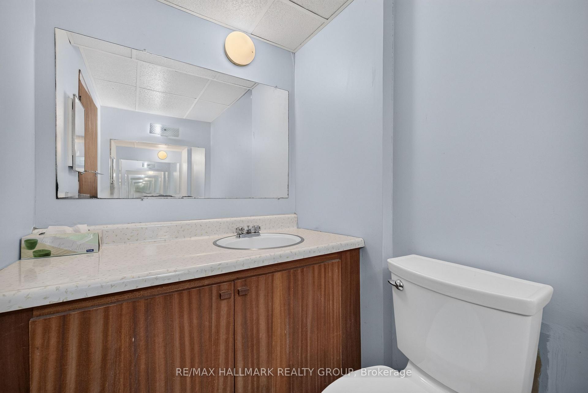 Photo 41 of 936 Parkhurst Boulevard, Ottawa, McKellar Heights/Glabar Park — HOMEH