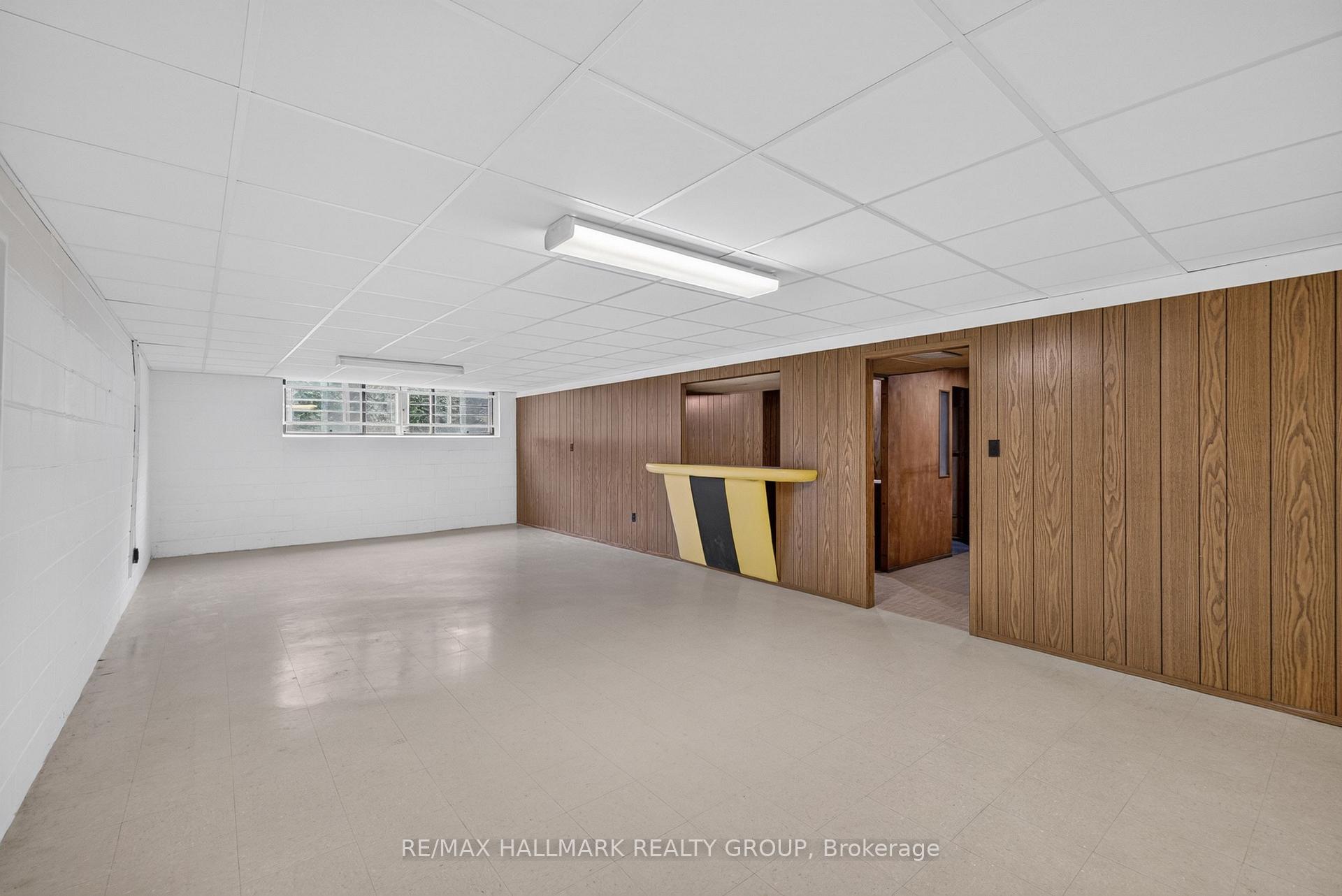 Photo 43 of 936 Parkhurst Boulevard, Ottawa, McKellar Heights/Glabar Park — HOMEH