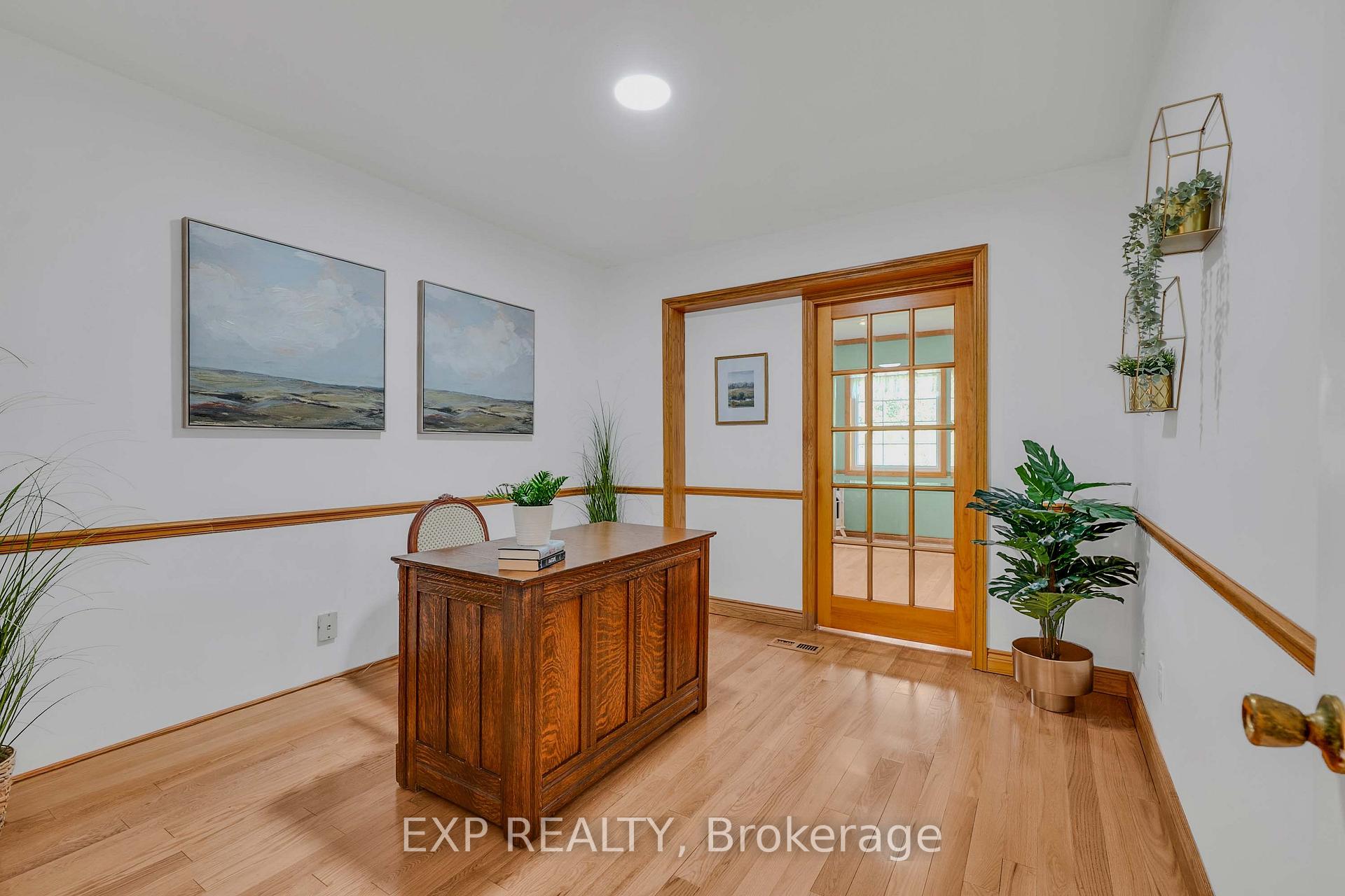 Photo 15 of 6 Jardine Place, Etobicoke, Willowridge-Martingrove-Richview — HOMEH