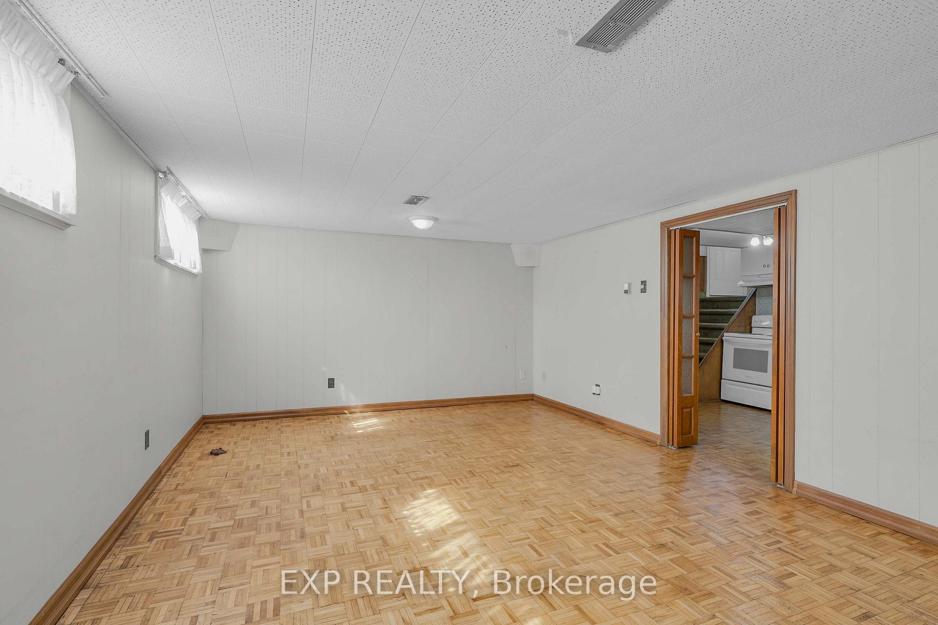 Photo 28 of 6 Jardine Place, Etobicoke, Willowridge-Martingrove-Richview — HOMEH
