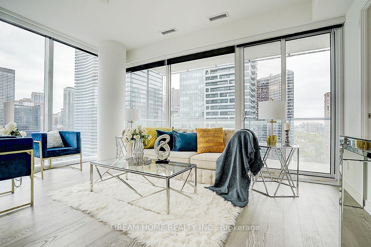 Photo 16 of Unit 1809, 3 Gloucester Street, Toronto, Church-Yonge Corridor — HOMEH