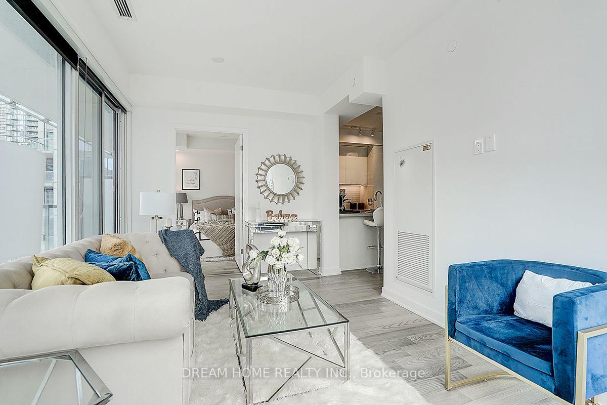 Photo 21 of Unit 1809, 3 Gloucester Street, Toronto, Church-Yonge Corridor — HOMEH