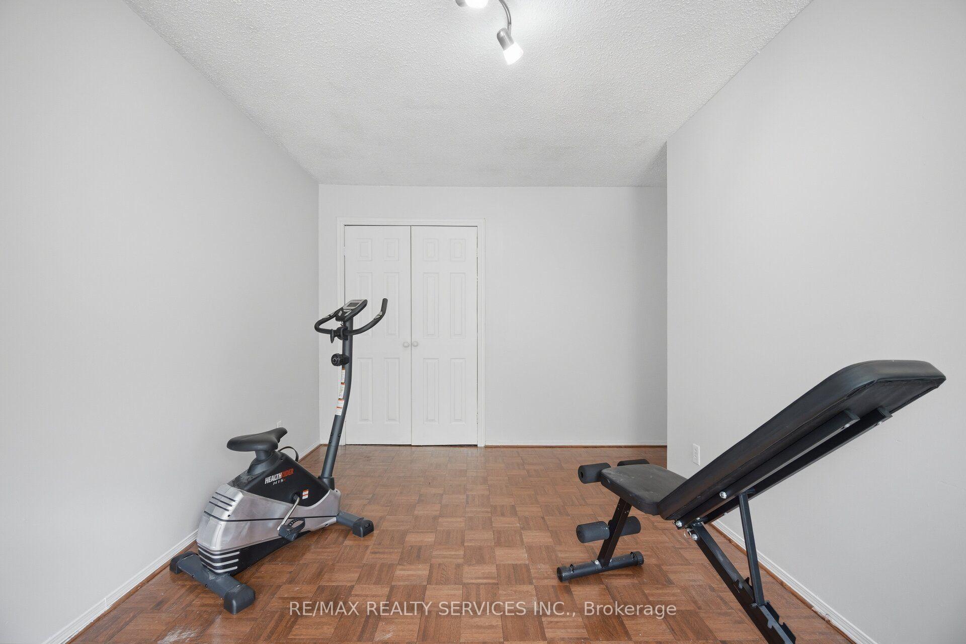 Photo 29 of 12 Ladin Drive, Brampton, Westgate — HOMEH