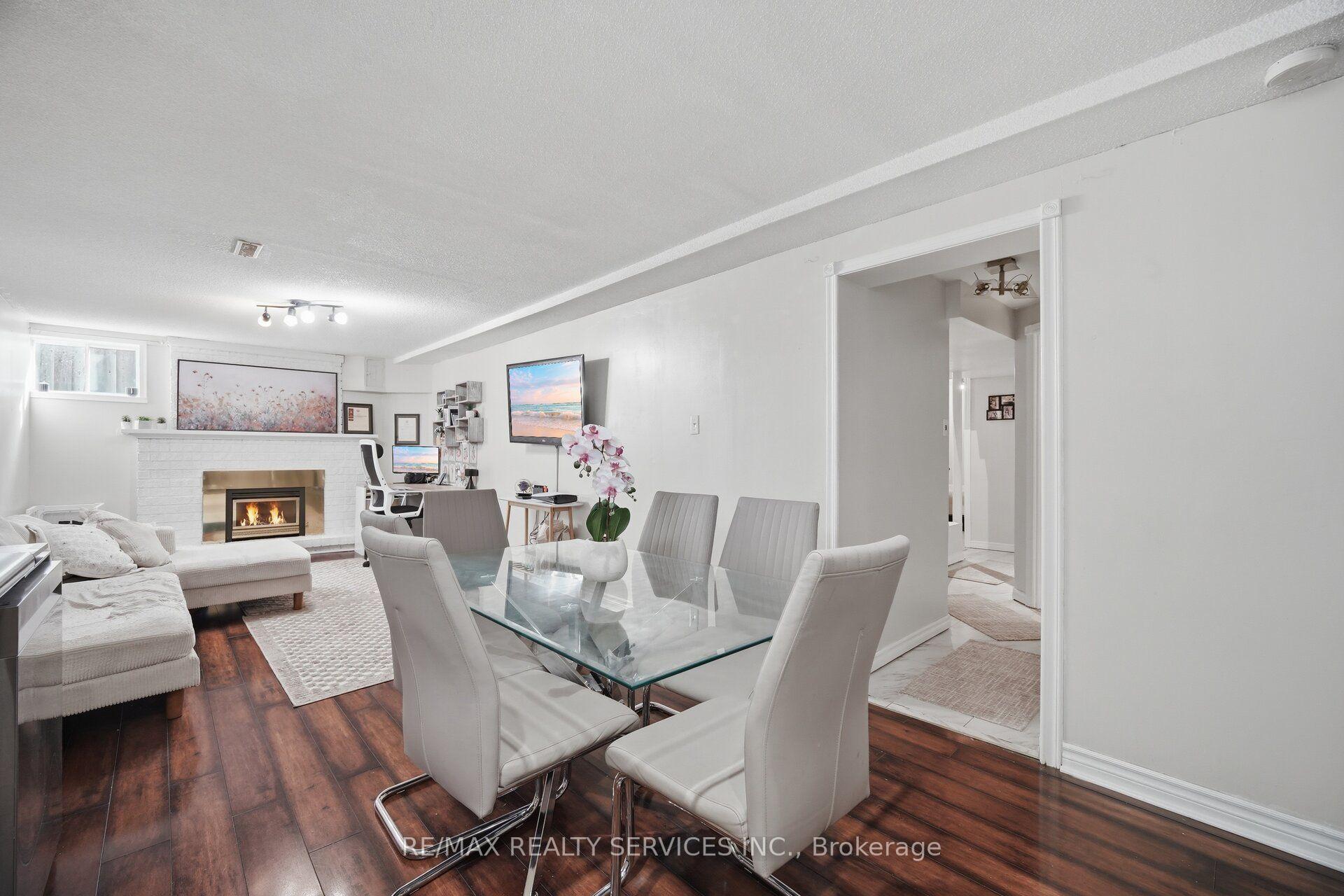 Photo 37 of 12 Ladin Drive, Brampton, Westgate — HOMEH