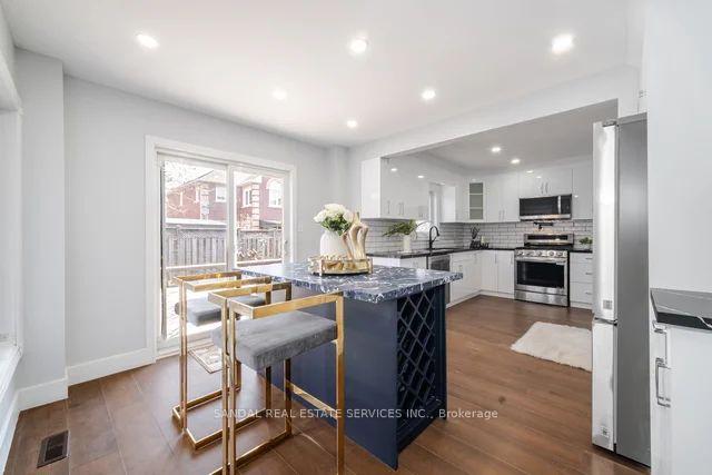 Photo of 23 Fenflower Court