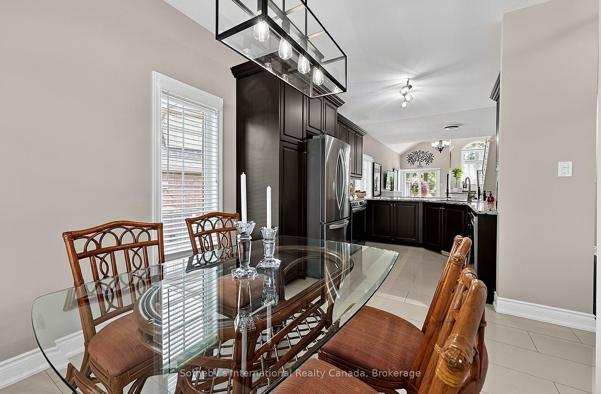 Photo 8 of 48 Thomas Drive, Collingwood — HOMEH
