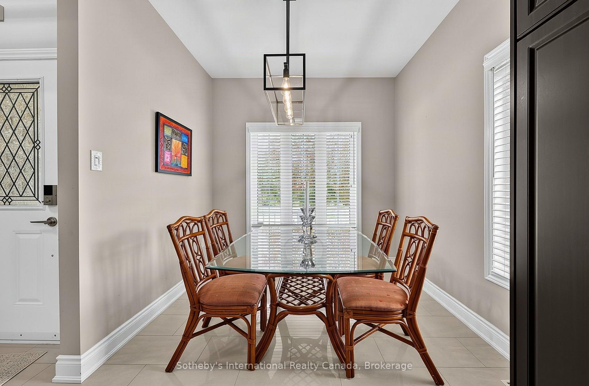 Photo 12 of 48 Thomas Drive, Collingwood — HOMEH