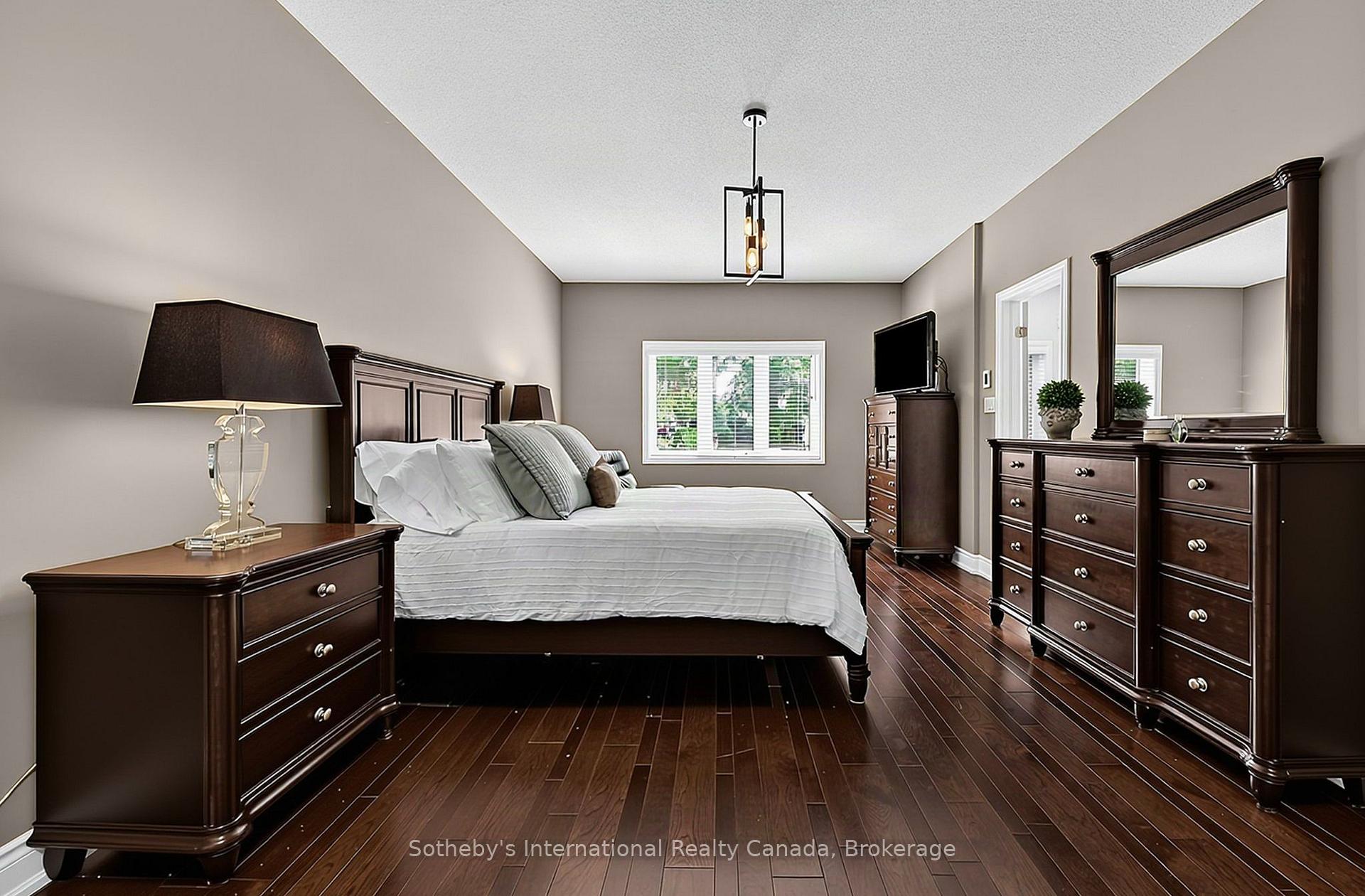 Photo 19 of 48 Thomas Drive, Collingwood — HOMEH