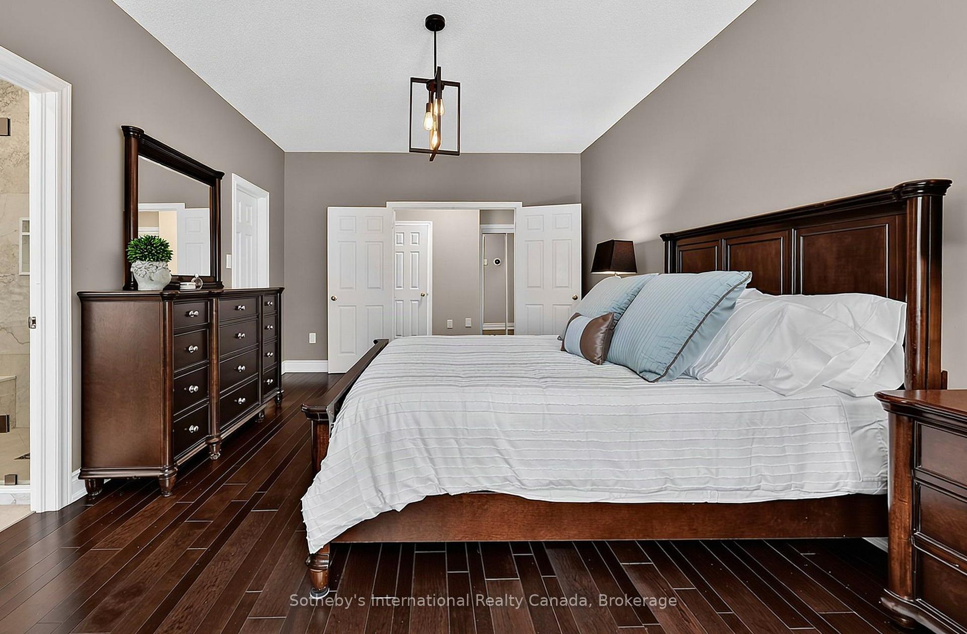 Photo 21 of 48 Thomas Drive, Collingwood — HOMEH