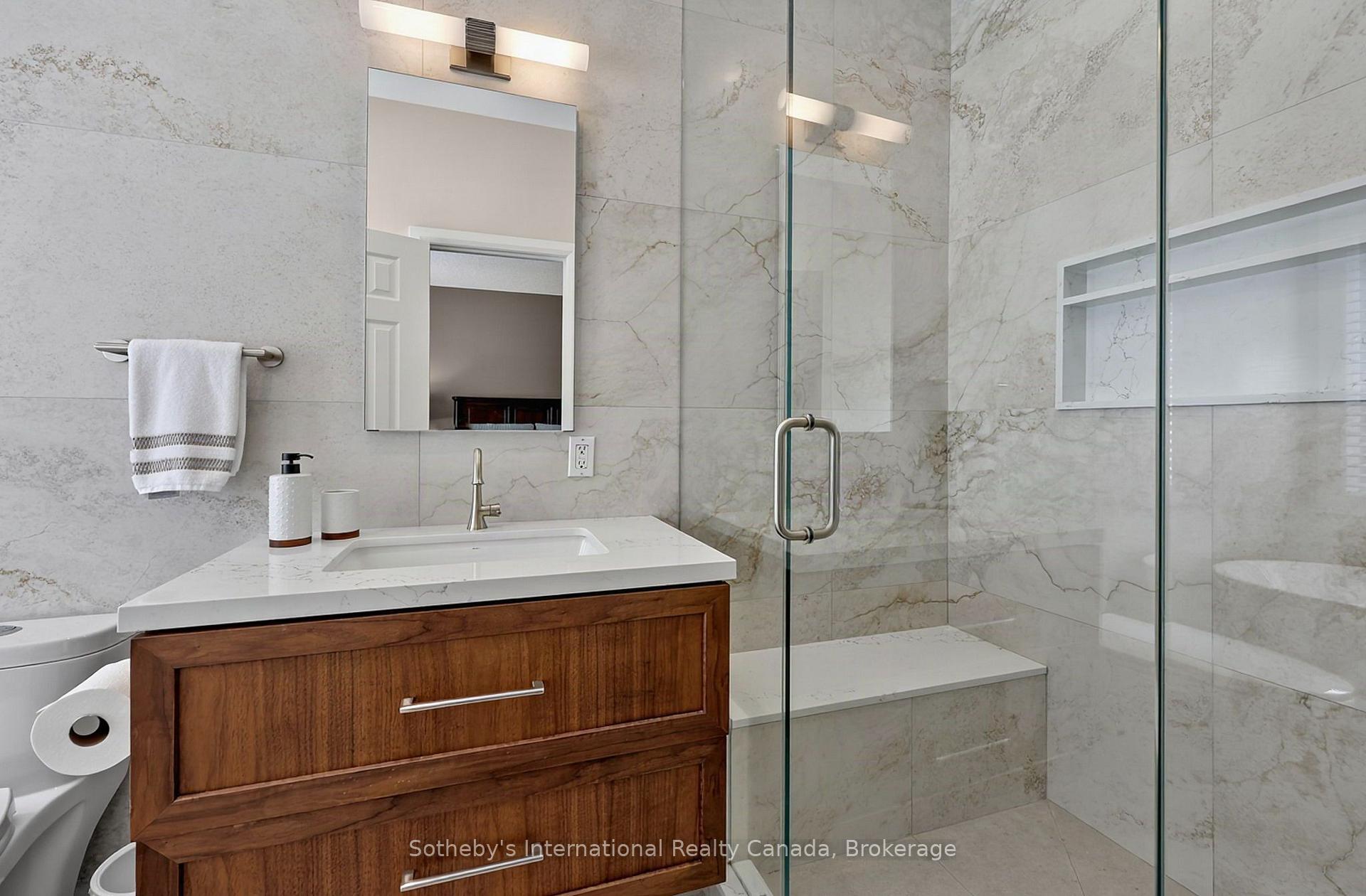 Photo 22 of 48 Thomas Drive, Collingwood — HOMEH